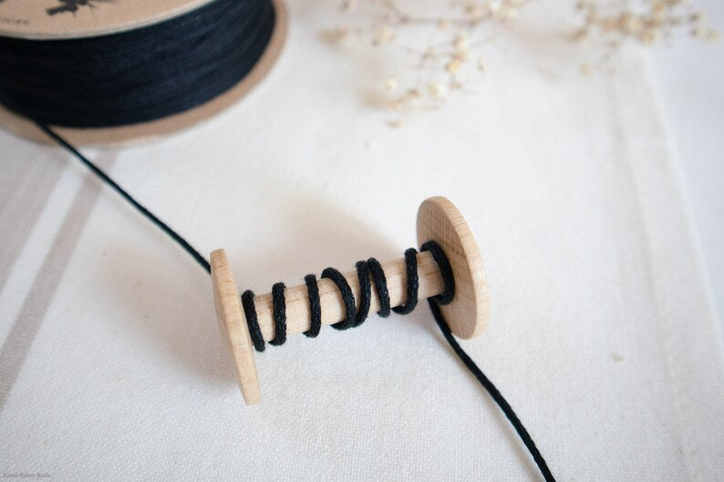 10_Black (without metallic thread)